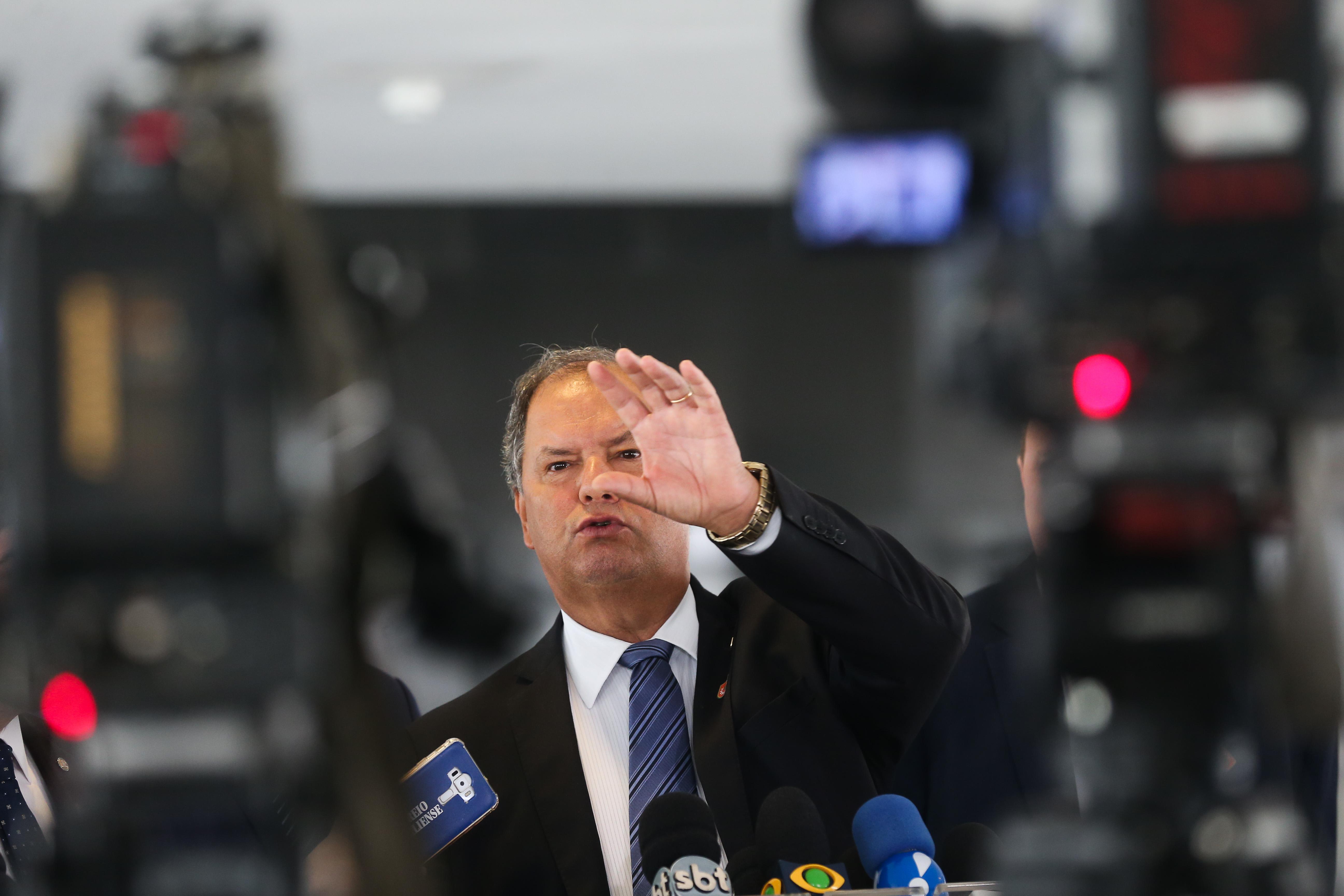 Alceu-Moreira-Fpa Alceu Moreira, presidente da FPA, fala à imprensa após reunião com Bolsonaro