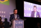 O governador Mauro Mendes, durante a palestra