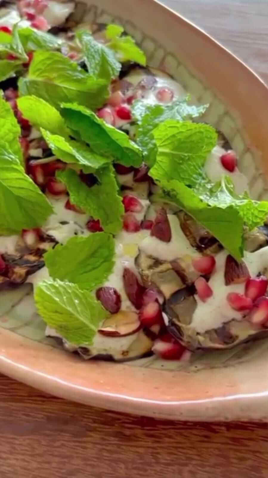 Salada Especial de Berinjela 576x1024 - Salada especial de berinjela