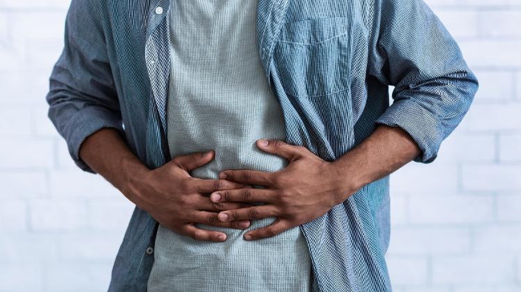 Dor-De-Barriga-Dor-Abdominal-Diarreia-Ma-Digestao-Gases-1667140926100_V2_750X421-1 dor de barriga - iStock - iStock
