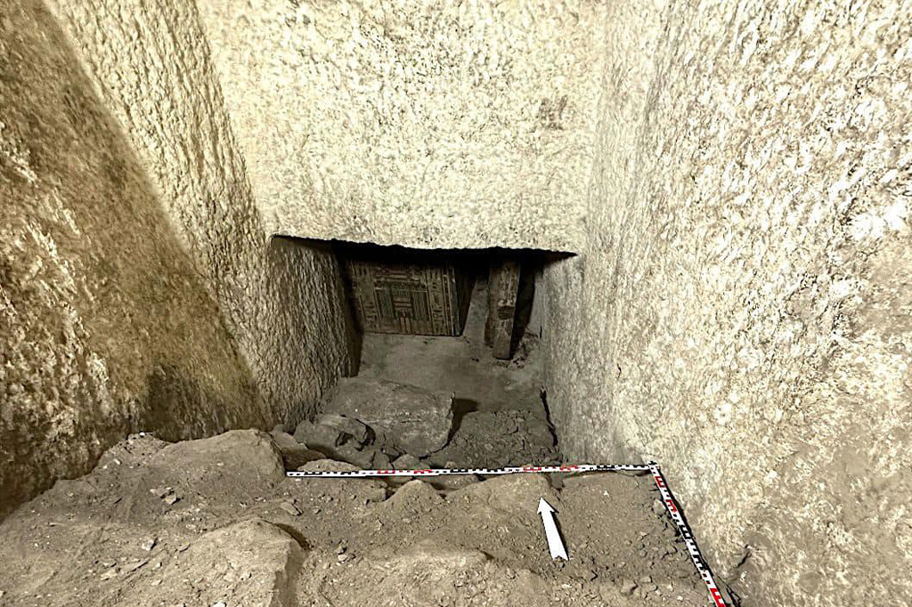 2310-Egípcio2-Layout_Site Foto da câmara funerária de Edi, filha do governador Djefaihapi.