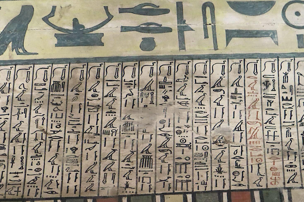 2310-Egípcio1-Layout_Site Registros da descoberta arqueológica.