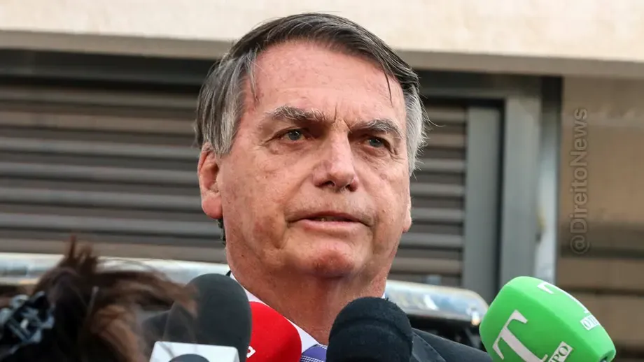 pericia pen drive encontrado banheiro bolsonaro concluida pf
