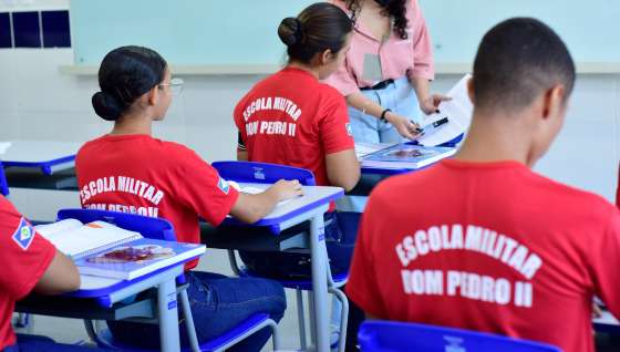 escola militar aluno.jpeg