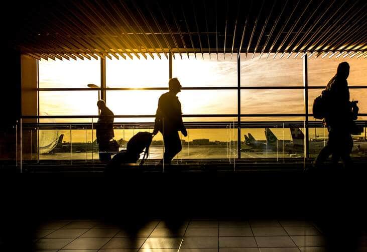 Voa Brasil: Aposentados Do Inss Já Garantiram 45 Mil Passagens Por Até R$ 200 86 aeroporto-viagem-sala vip