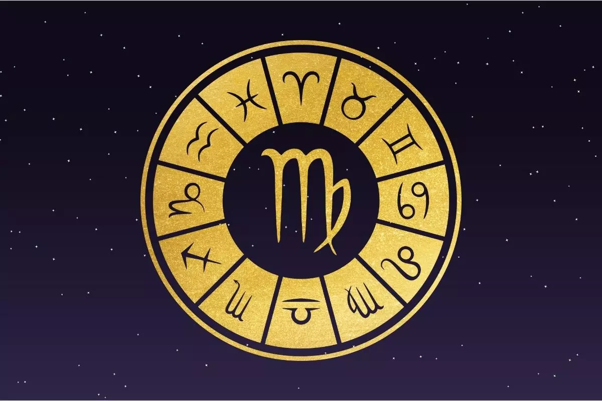 Fundo de céu estrelado com símbolo do signo de Virgem, horóscopo do dia de hoje