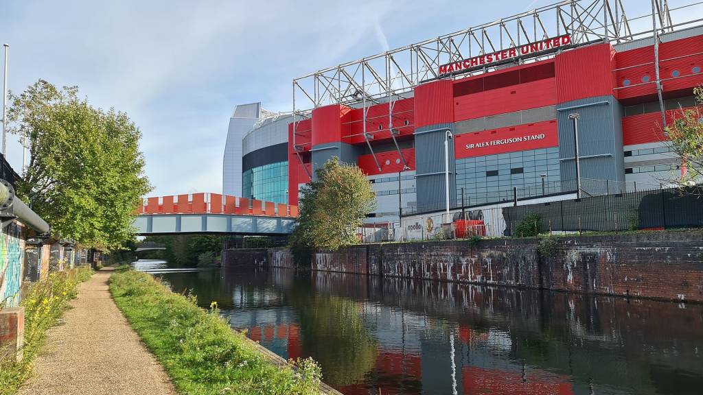 Old-Trafford-Manchester old-trafford-manchester