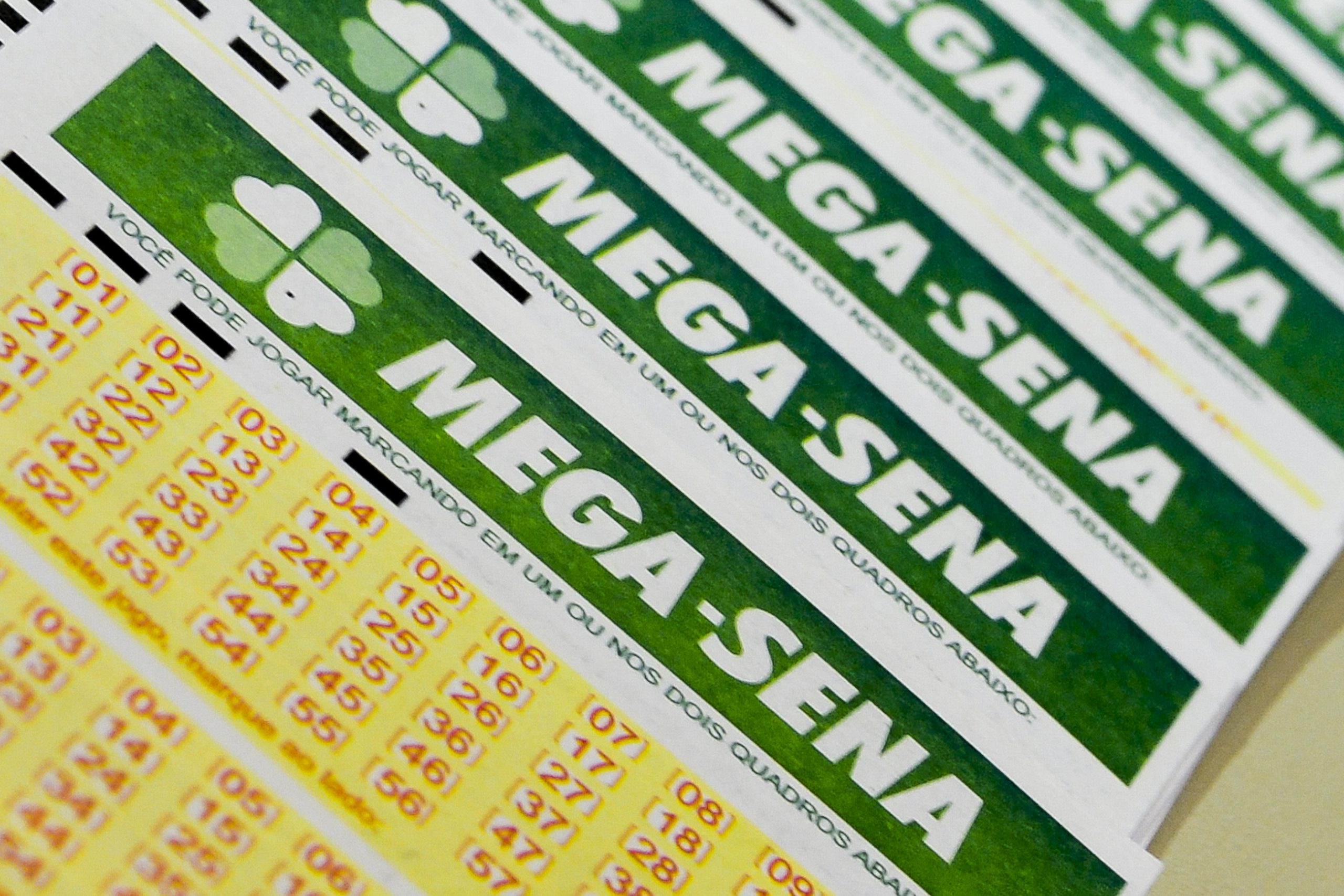 Mega-Sena-Scaled-1 Em razão do feriado de 1º de maio, próximo sorteio será no sábado 3, em São Paulo
