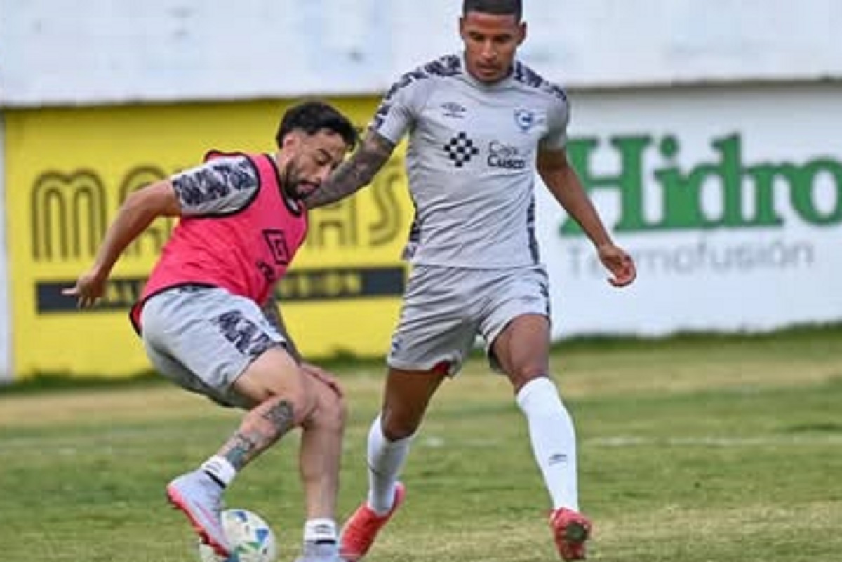 Bolívar X Cienciano: Onde Assistir, Escalações E Tudo Sobre O Duelo Na Sul-Americana. Imagem: Divulgação Cienciano Bolívar x Cienciano: onde assistir, escalações e tudo sobre o duelo na Sul-Americana. Imagem: Divulgação Cienciano