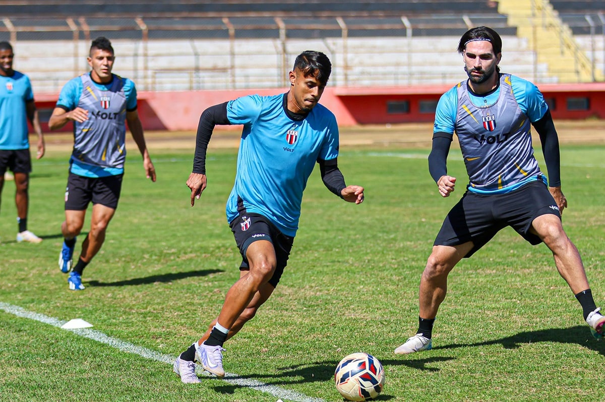 Remo x Botafogo-SP: Onde assistir, escalações e detalhes do duelo decisivo na Série B. Imagem: João Victor Cristóvão/Botafogo