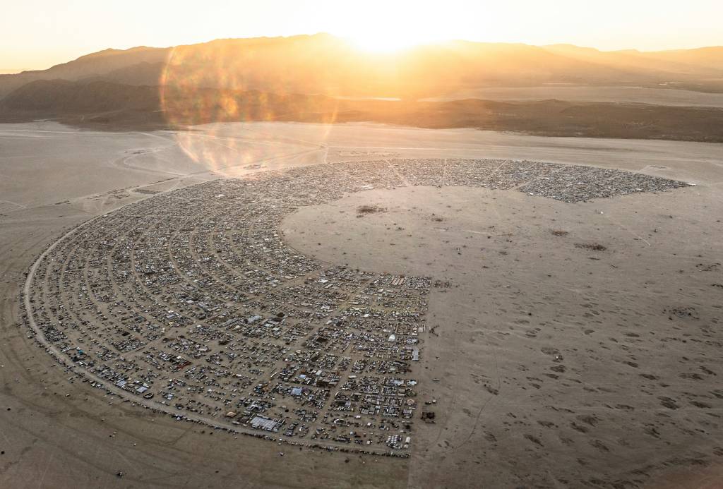 Burning-Man-Acampamento burning-man-acampamento