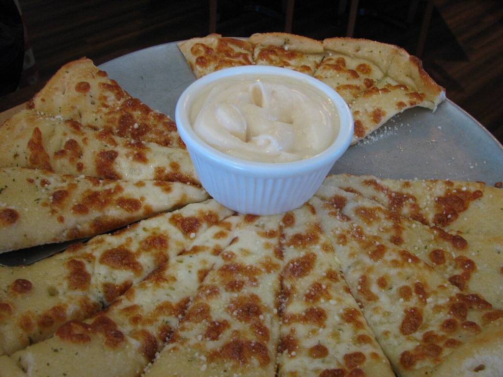 Garlic-Fingers-Canada garlic-fingers-canada