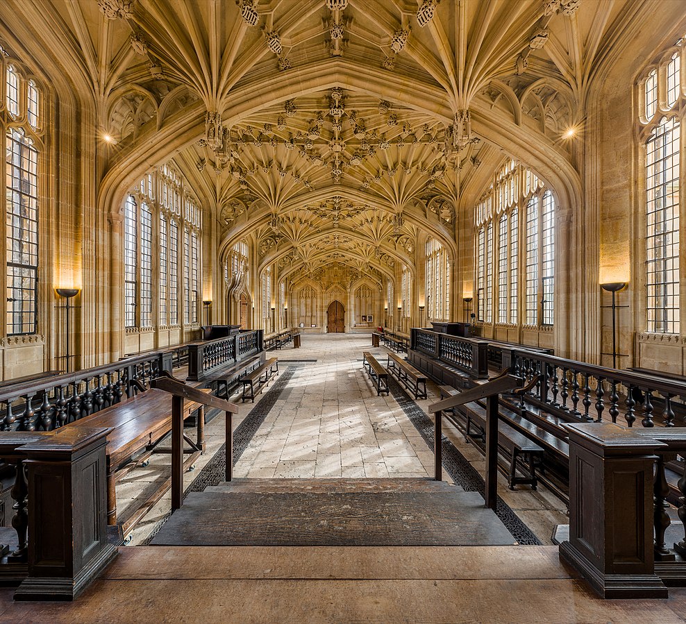 Bodleian_Library,_Oxford,_UK_-_Diliff