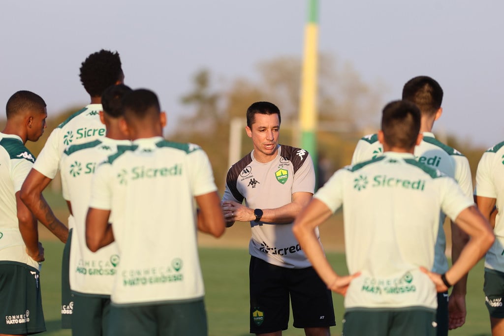 Cuiabá X Atlético-Go: Onde Assistir, Escalações E Tudo Sobre O Jogo Da Série B. Imagem: Asscom Dourado Cuiabá x Atlético-GO: onde assistir, escalações e tudo sobre o jogo da Série B. Imagem: AssCom Dourado