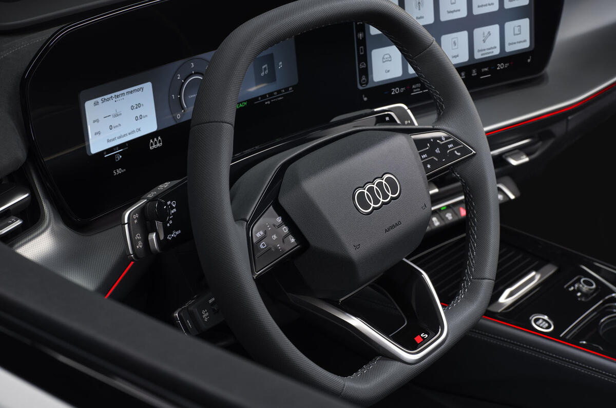 Audi_Q3_Sportback_Interior_Wheel Novo Audi Q3 Sportback - Foto: Divulgação