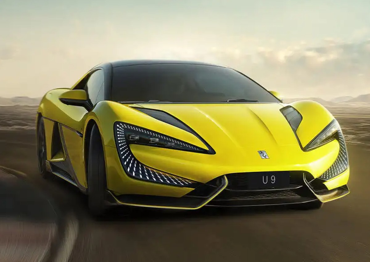 1_Esportivo-U9-Dois Carros Elétricos: Estudo da Universidade de Michigan confirma que são a opção mais limpa - Foto: Divulgação