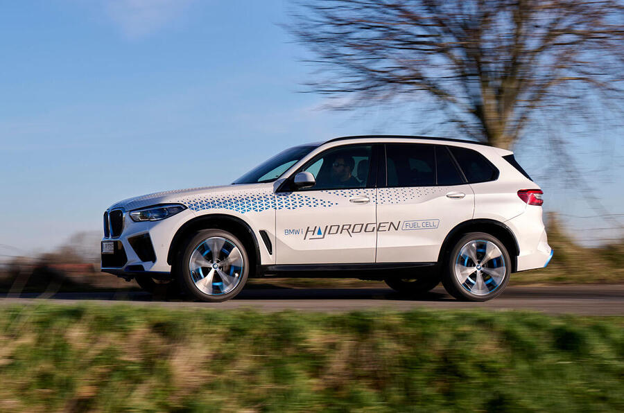 Bmw-Ix5-Hydrogen-1 2025 word2