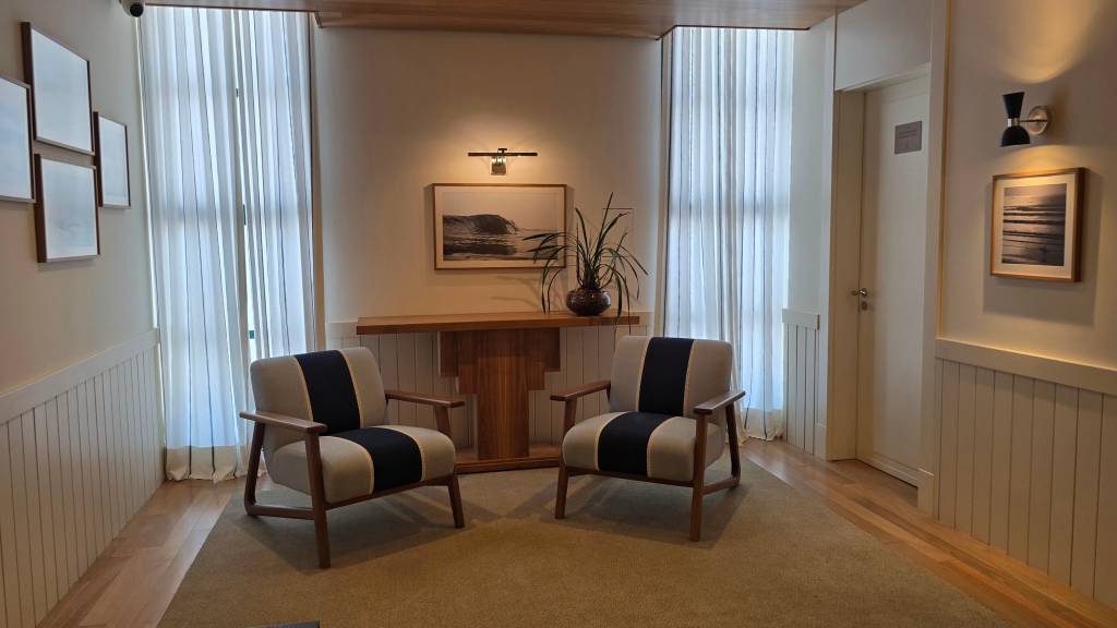 corredores hotel boa vista surf lodge