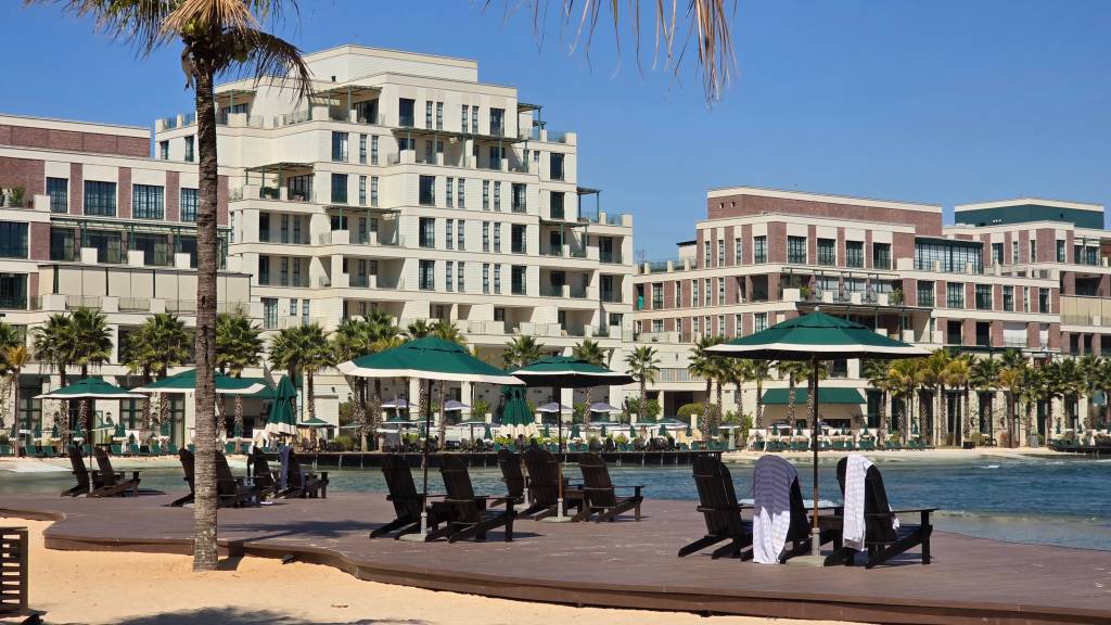 Boa Vista Surf Lodge O hotel mistura praia e elegância