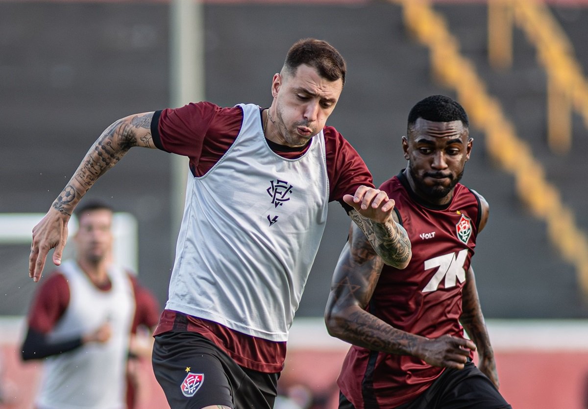 Fortaleza x Vitória: onde assistir, escalações e tudo sobre o duelo pela 23ª rodada do Brasileirão. Imagem: Victor Ferreira EC Vitória