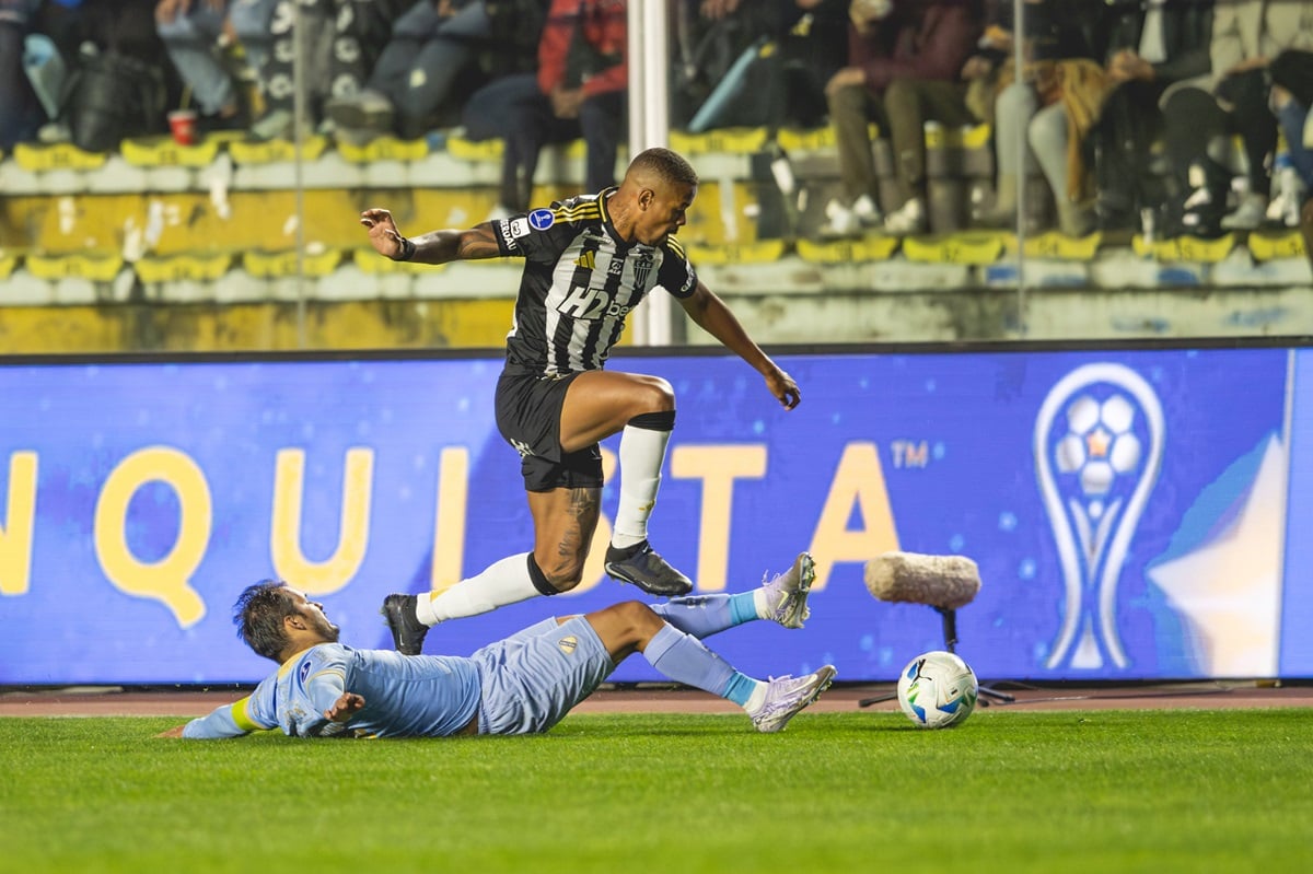 Botafogo x Atlético-MG: onde assistir, escalações e retrospecto do duelo pelo Brasileirão. Imagem: Pedro Souza/Atlético