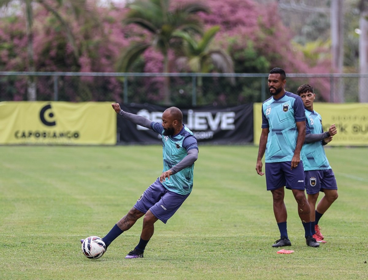 Amazonas X Volta Redonda: Onde Assistir Ao Vivo, Escalações E Tudo Sobre O Jogo Da Série B. Imagem: @Ecacrescimos Amazonas x Volta Redonda: onde assistir ao vivo, escalações e tudo sobre o jogo da Série B. Imagem: @ecacrescimos
