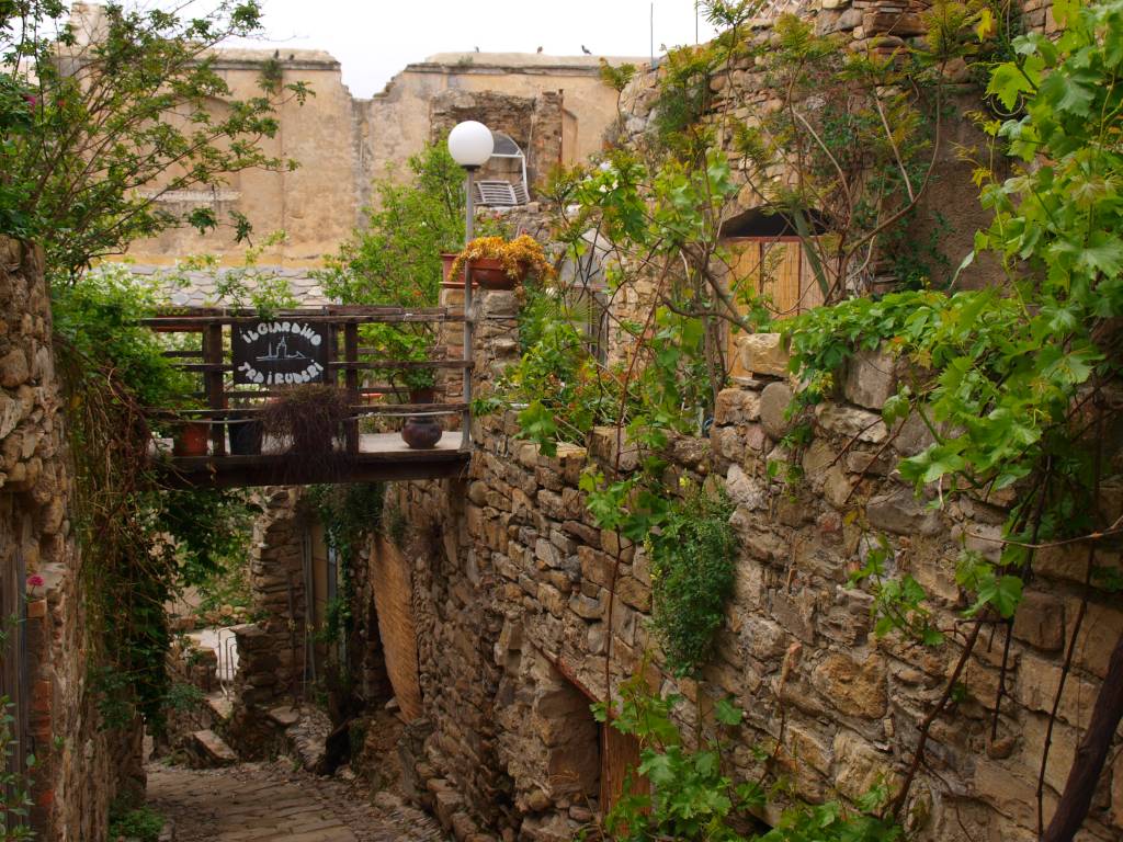 Bussana-Vecchia-Ruas bussana-vecchia-ruas
