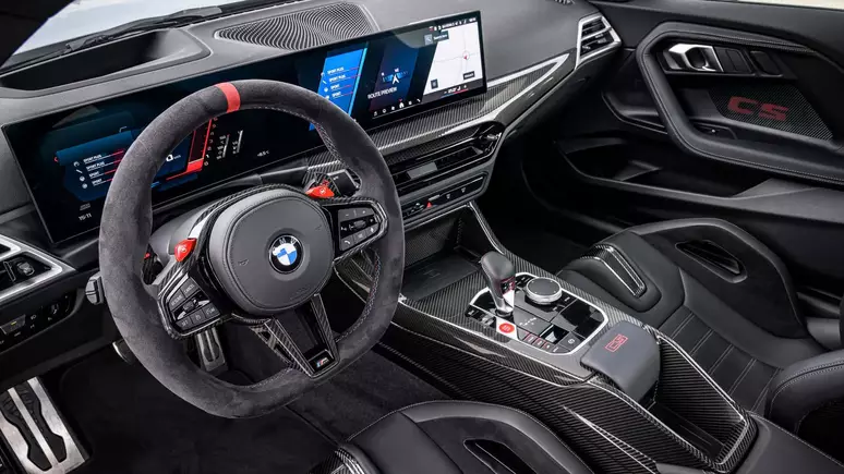 Interior do BMW M2 CS