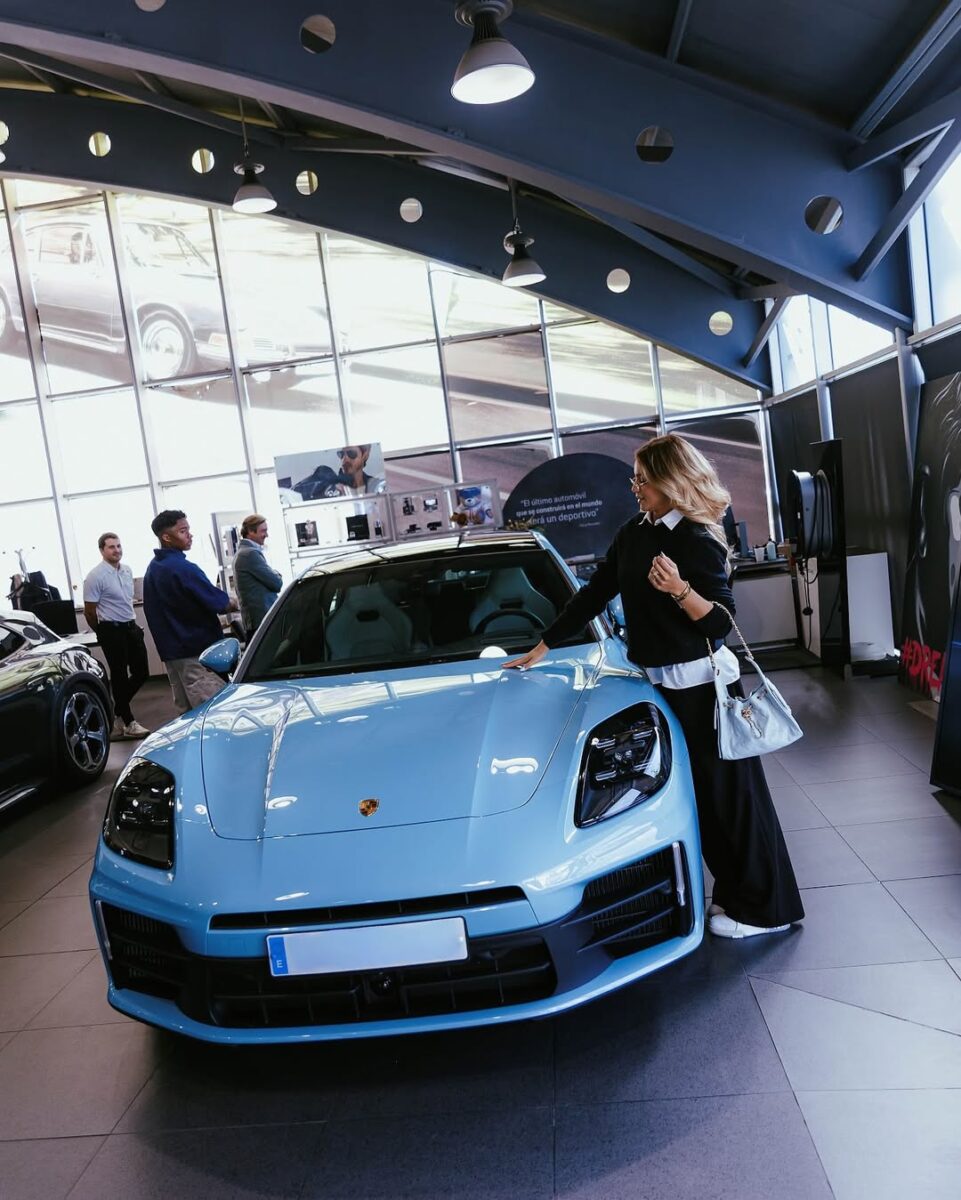Esposa de Endrick Porsche de R$ 900 mil
