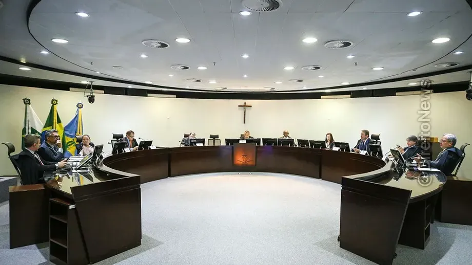 Juiz Impede Conselheiros Tcdf Chamados Desembargadores juiz impede conselheiros tcdf chamados desembargadores