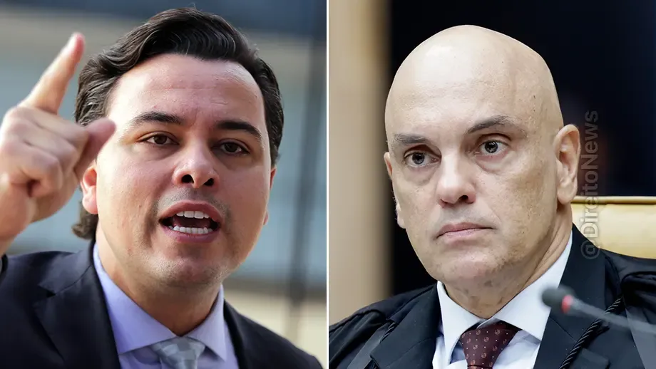 destituido moraes advogado ja discutiu ministro enquanto falo senhor fica quieto