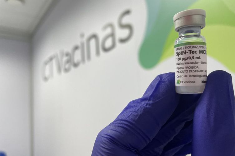 Vacina SpiN-TEC desenvolvida na UFMG