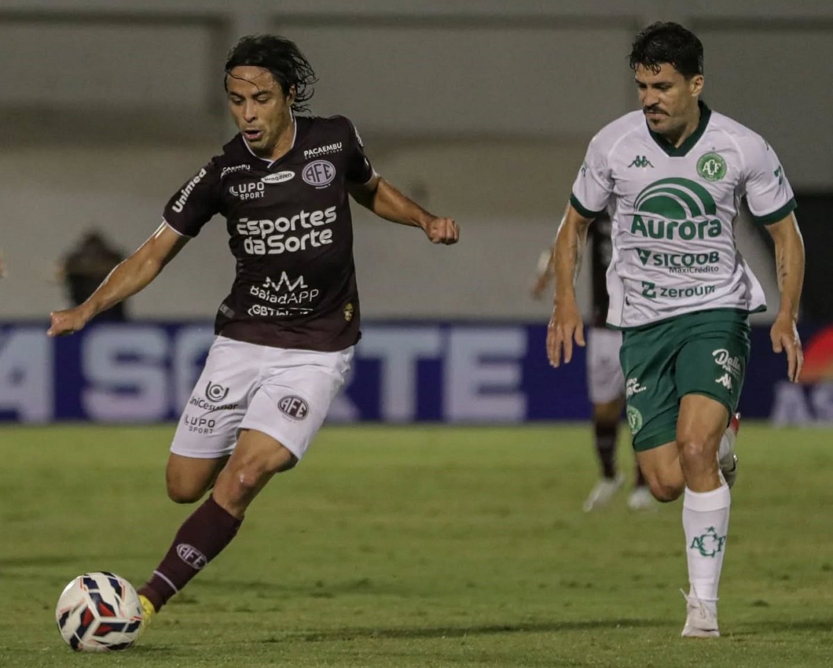 Crb X Ferroviária: Onde Assistir E Escalações – Série B Do Brasileirão 2025. Imagem: Divulgação Ferroviária CRB x Ferroviária: onde assistir e escalações – Série B do Brasileirão 2025. Imagem: Divulgação Ferroviária