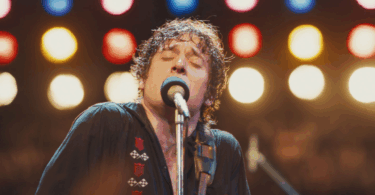 'Jeremy Allen White Revela Sua Dedicada Rotina Matinal Com Springsteen: Salve-Me Do Desconhecido' 44 2025 word3