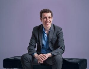 Samy-Dana-300X234-1 2025 word1