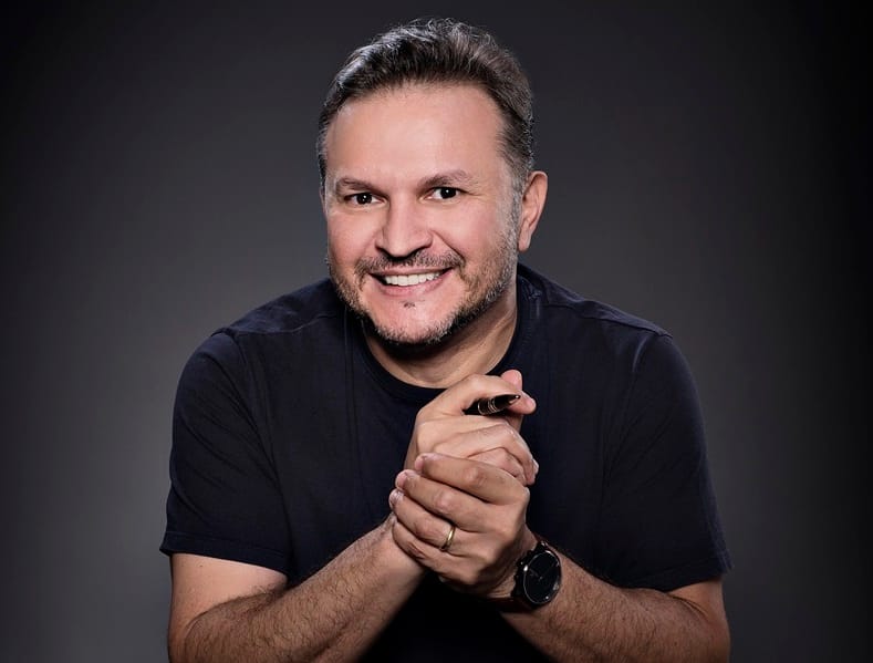 Novo Livro De Fabricio Carvalho Analisa Influência Das Big Techs No Mundo Atual 1 2025 word1