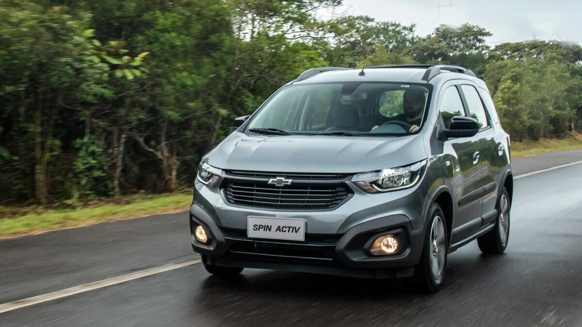 Chevrolet-Spin-Activ-2021 2025 word1