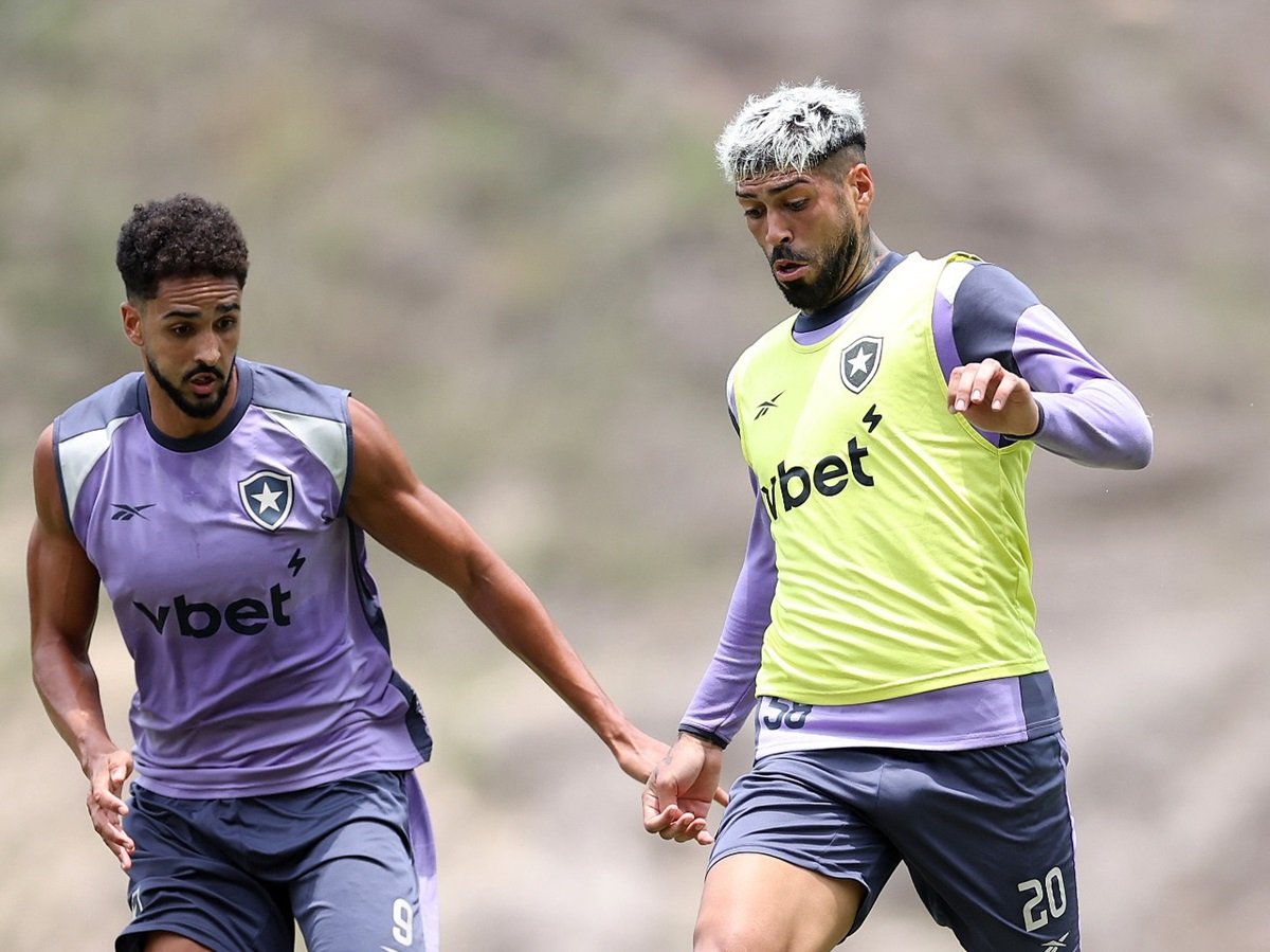 Mirassol x Botafogo: onde assistir, escalações e tudo sobre o duelo direto pelo G4 do Brasileirão 2025. Imagem: Vitor Silva/BFR