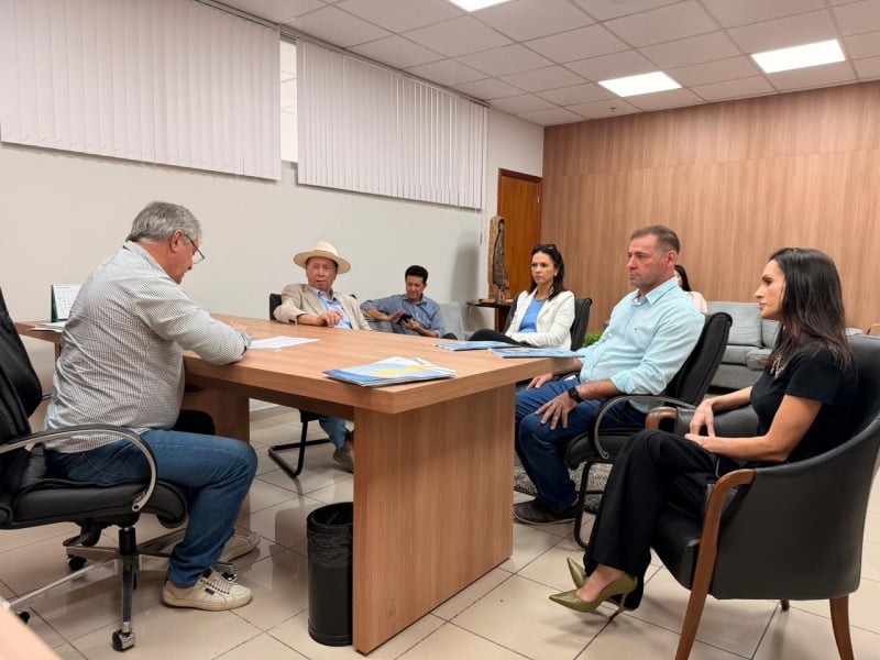 Prefeito De Sinop Busca Recursos Em Cuiabá Para Reabilitar Complexo Esportivo E Adquirir Ônibus Para Atletas 1 2025 word2