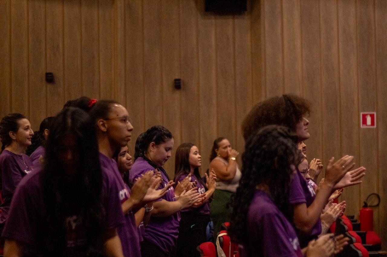 Forca-Mulher-Em-Barra-Do-Garcas 2025 word2