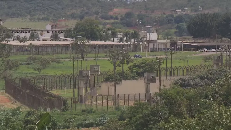 A0520-Bddf-Bdbr-Limpo-03042025-Frame-312315-Avif 2025 word3