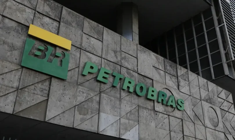 Petrobras Lucra R$ 32,7 Bilhões No Terceiro Trimestre: Um Marco Para A Empresa 1 2025 word2