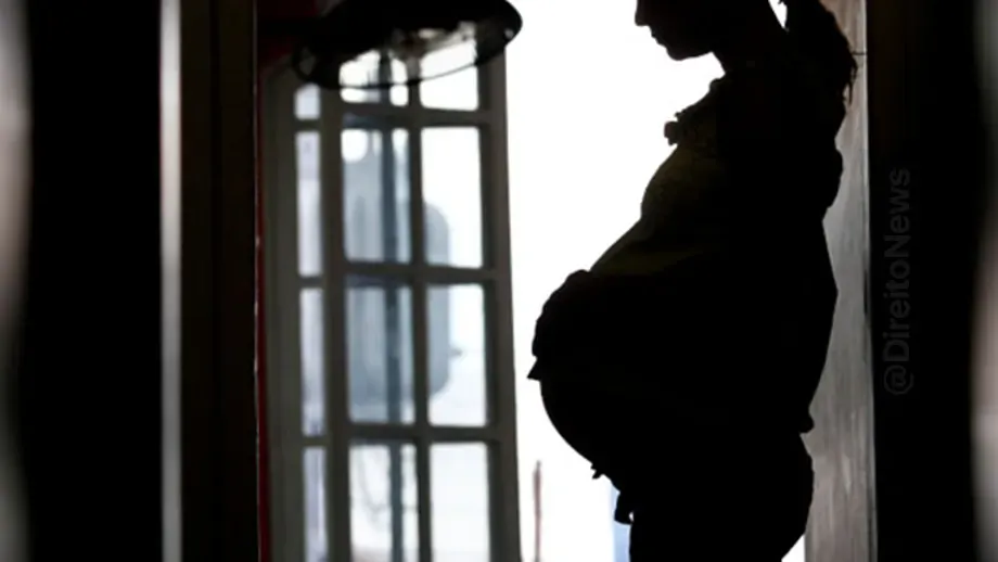 camara aprova projeto pode dificultar aborto legal criancas vitimas estupro