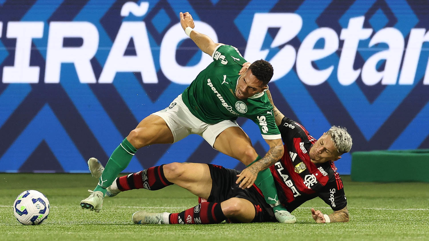 Palmeiras X Flamengo: Confira O Caminho Dos Dois Na Disputa Do Brasileirão. Imagem: Cesar Greco/Ag. Palmeiras Palmeiras x Flamengo: confira o caminho dos dois na disputa do Brasileirão. Imagem: Cesar Greco/Ag. Palmeiras