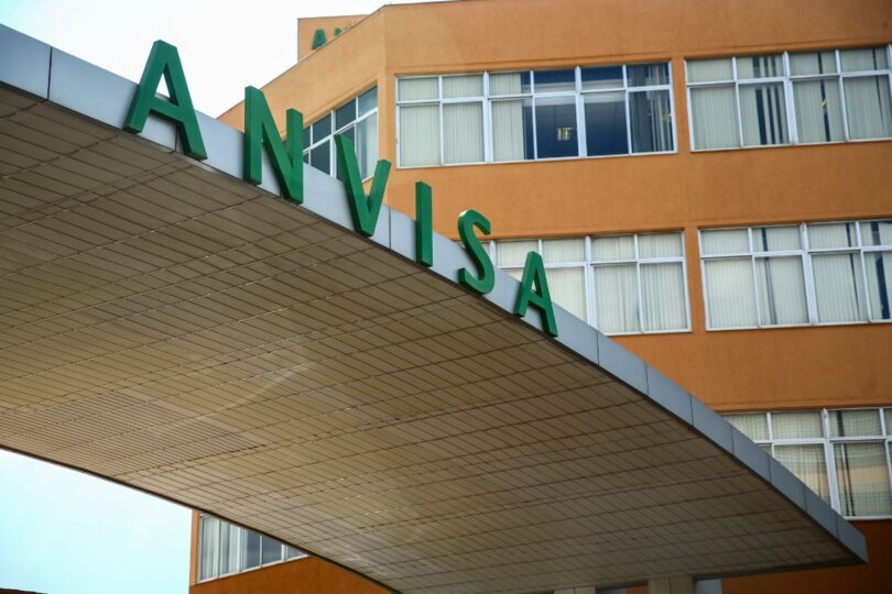 Anvisa Recolhe Suplementos Irregulares: O Que Os Consumidores Precisam Saber 1 2025 word3