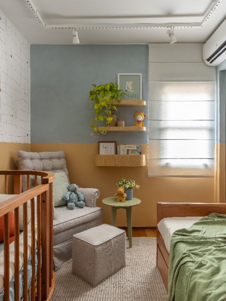 Quartos-Decorados-Bebes-12 Quarto de bebê em azul e caramelo