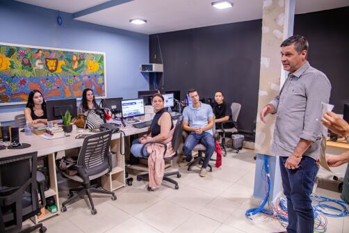 Troféu Parlamento: Visitas Fortalecem Reconhecimento Aos Jornalistas E Divulgação 1 2025 word1