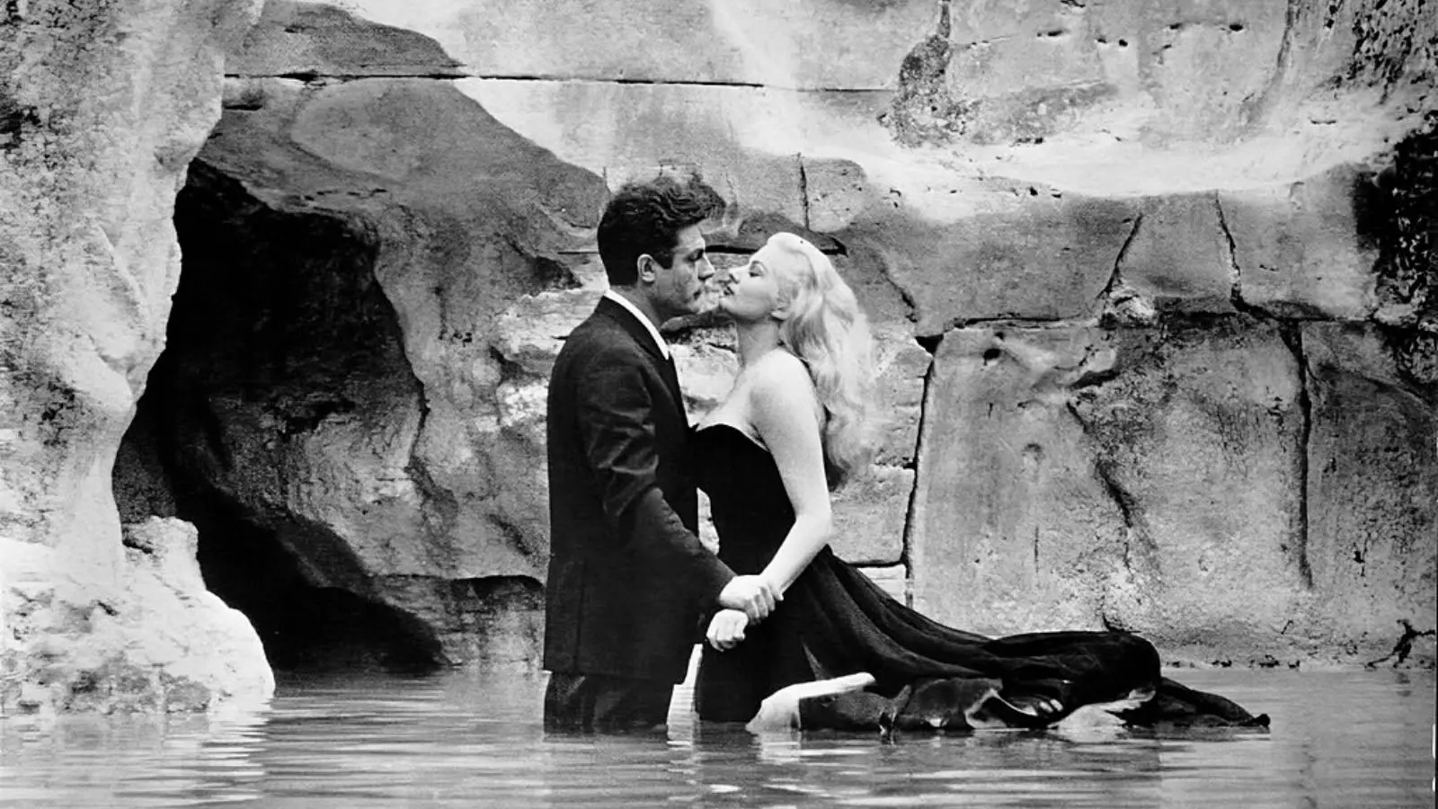 La-Dolce-Vita-Jpg La Dolce Vita (1960) — Federico Fellini