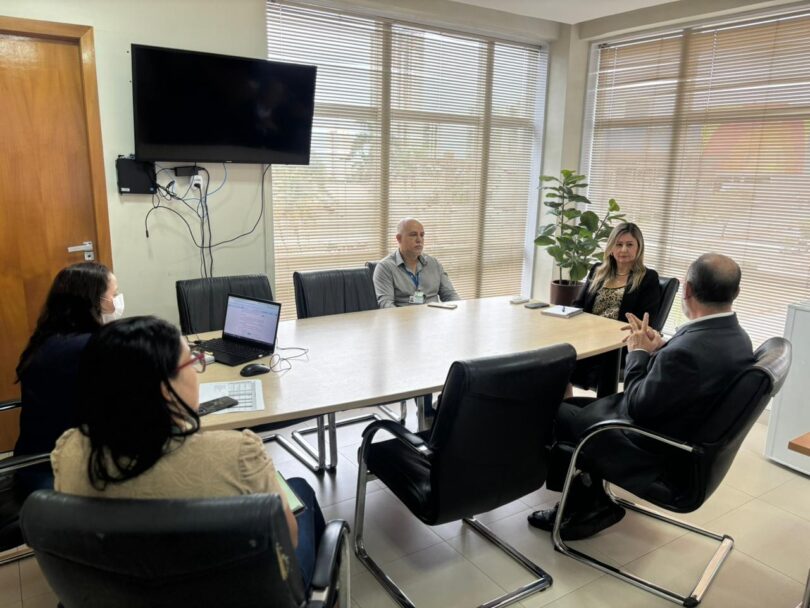 Secretária De Saúde De Cuiabá Se Reúne Com Superintendente Do Hujm Para Debater Parcerias E Avanços Na Assistência Médica 1 Arquivo