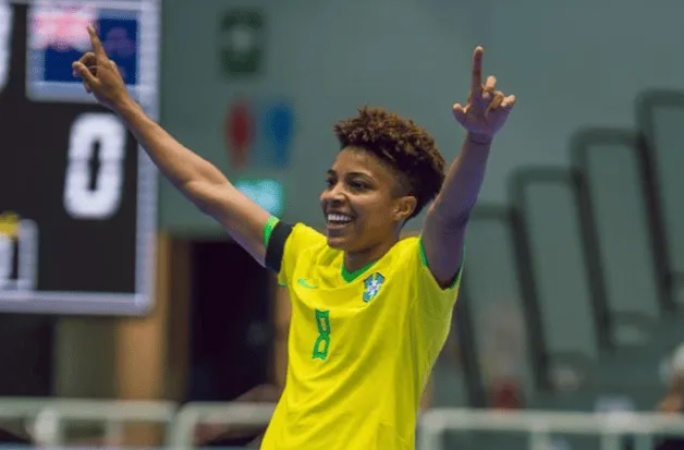 Luana Comemora Sua Jornada Até A Copa E O Futsal Feminino: Uma Inspiração! 1 2025 word2